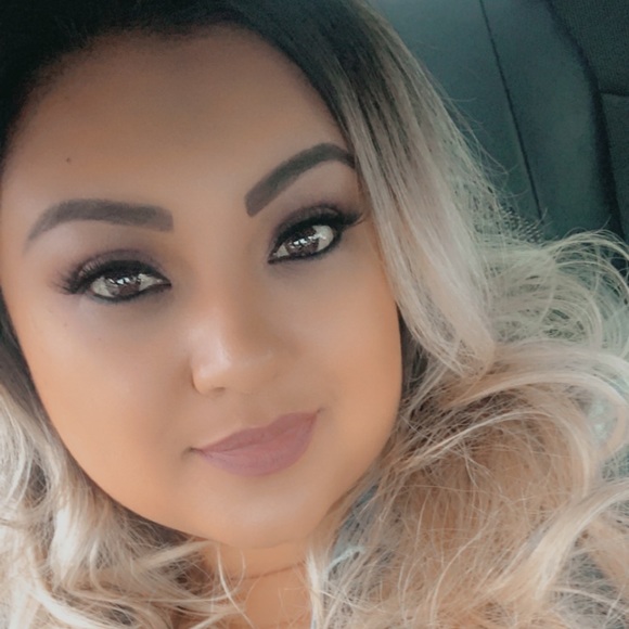 Meet your Posher, Santana - Picture 1 of 1